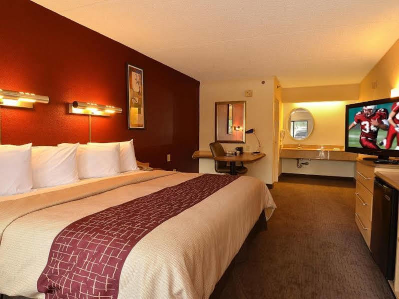 Red Roof Inn Tampa - Brandon Eksteriør billede